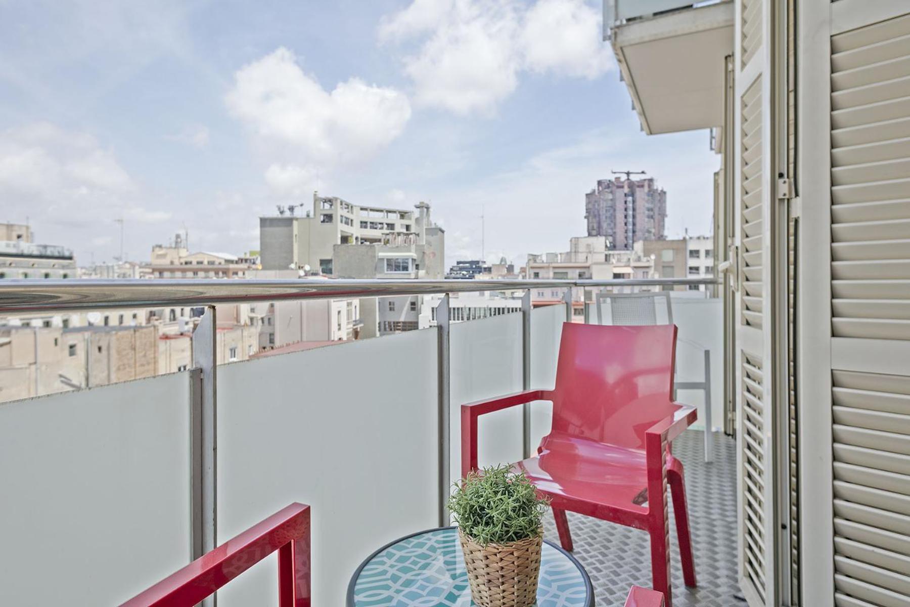 Ola Living Plaza Catalunya Apartamento *